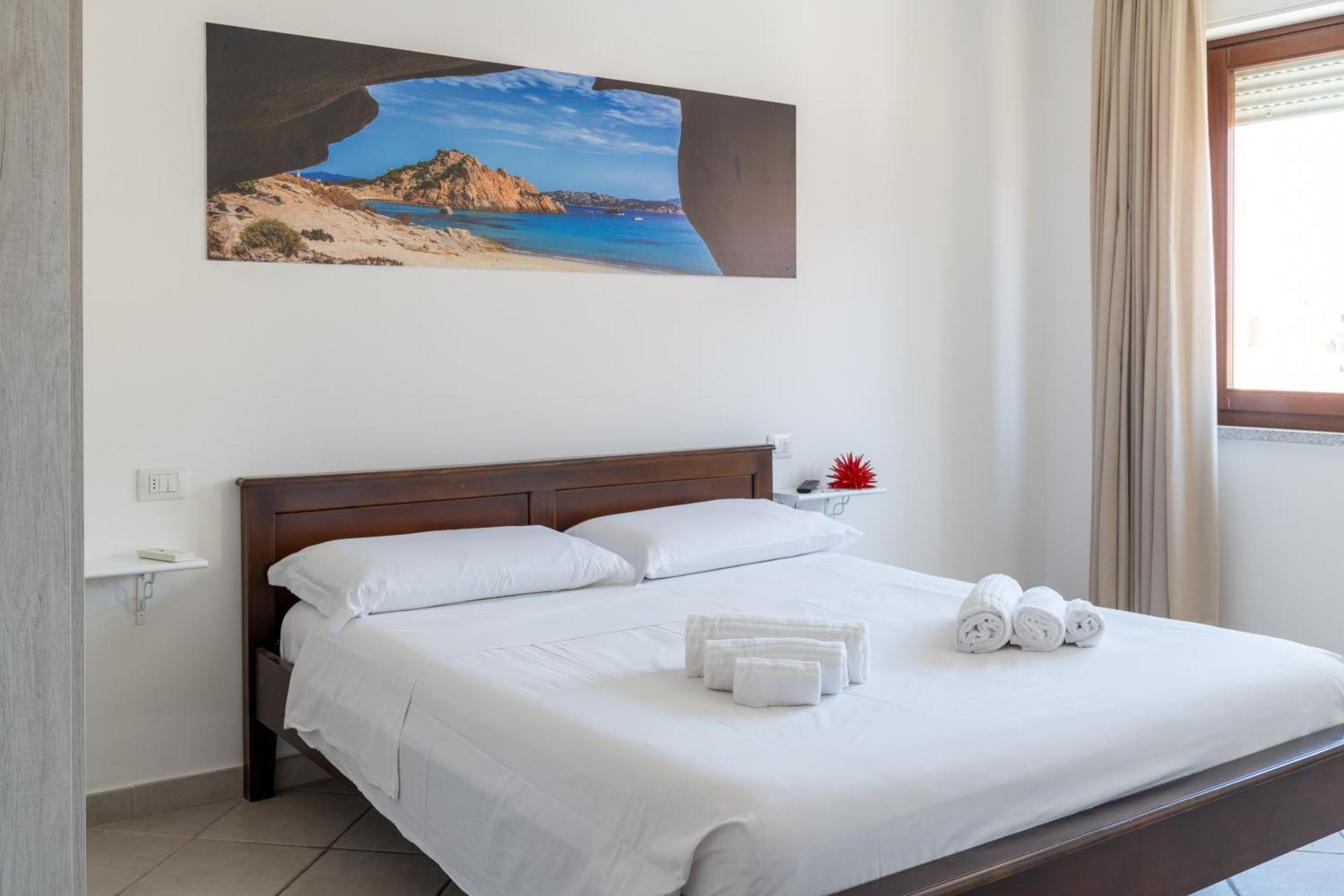 Appartamenti Le Vele La Maddalena  Exterior photo